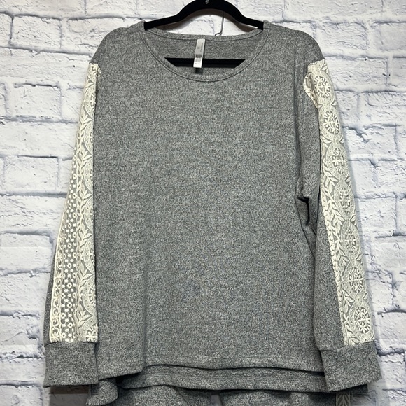 NWOT-Flora Nikrooz Women's Lace Trim Harbor Cozy Pajama Set  Charcoal Gray - Picture 5 of 11